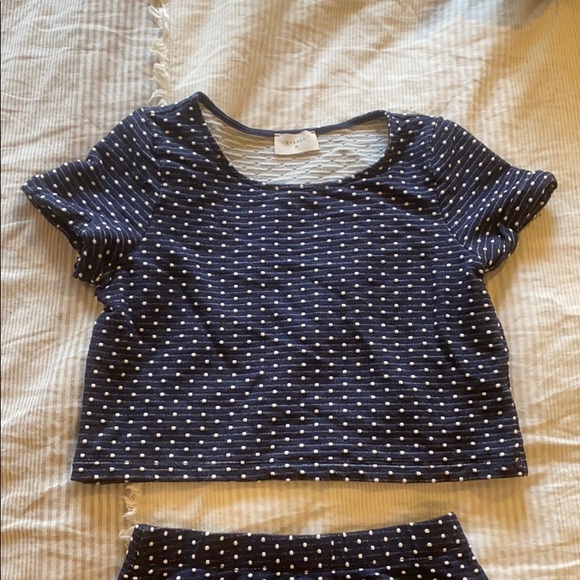 Everly two piece set - Picture 3 of 4